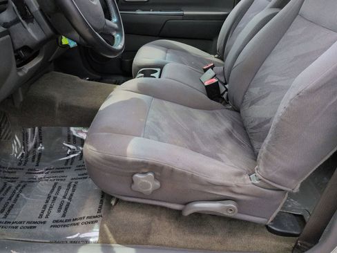 Used 2005 Chevrolet Colorado LS RWD image 15