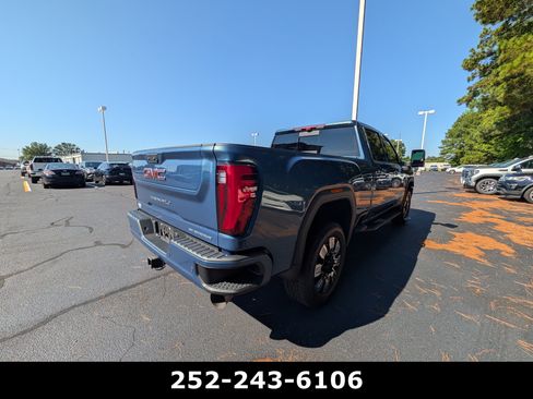 Used 2024 GMC Sierra 2500 Denali w/ Denali Reserve Package AWD/4WD image 8