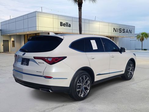 Used 2024 Acura MDX SH-AWD w/ Technology Package image 6