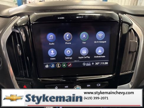 Used 2022 Chevrolet Traverse RS image 34