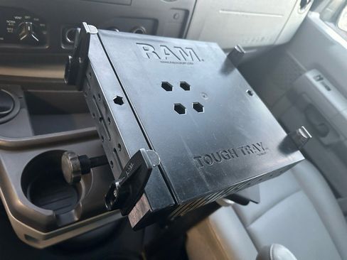 Used 2011 Ford E-150 and Econoline 150 w/ Commercial Cargo Van Pkg image 14