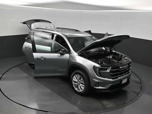 New 2026 GMC Acadia Elevation w/ Elevation Premium Package AWD/4WD image 26