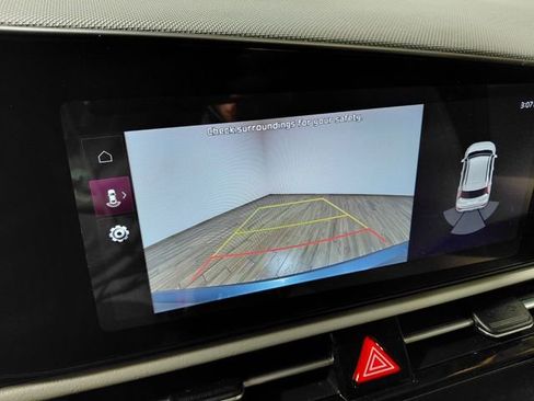 Used 2023 Kia Niro Wind FWD image 5