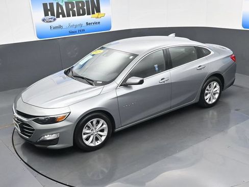 Used 2025 Chevrolet Malibu LT FWD image 24