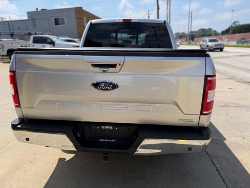 Used 2019 Ford F150 Lariat w/ Trailer Tow Package RWD image 6