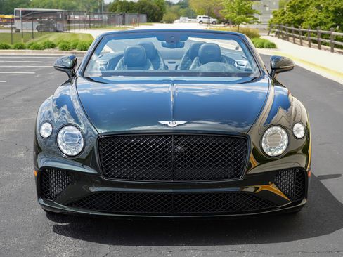 Used 2022 Bentley Continental GT AWD/4WD image 3