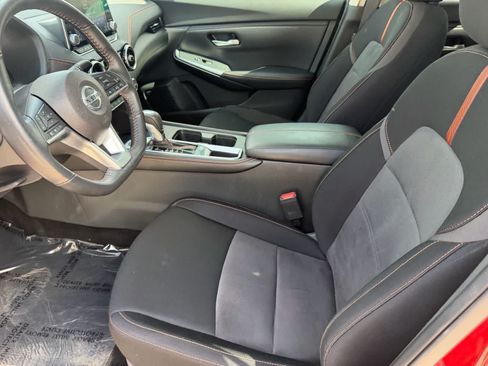 Certified 2021 Nissan Sentra SR FWD image 20