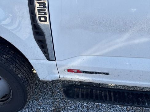 Used 2024 Ford F350 XL image 8