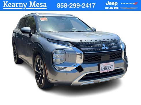 Used 2023 Mitsubishi Outlander SEL AWD/4WD image 1