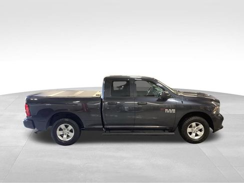 Used 2017 RAM 1500 Express AWD/4WD image 7