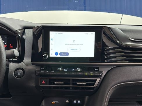 Used 2026 Toyota Camry LE image 10