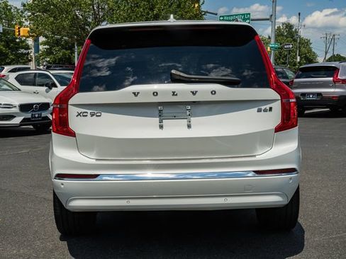 Certified 2023 Volvo XC90 B6 Plus AWD/4WD image 6