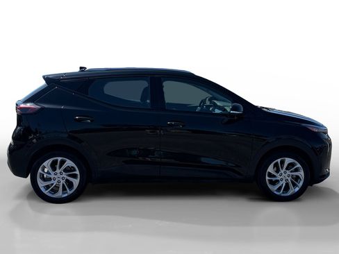 Used 2023 Chevrolet Bolt EUV LT FWD image 6