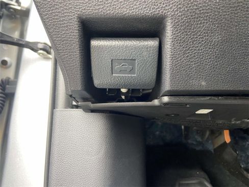 Used 2024 Toyota Tundra SR5 image 30