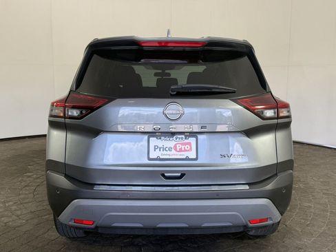 Used 2023 Nissan Rogue SV AWD/4WD image 6