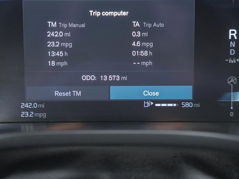 Certified 2025 Volvo XC60 B5 Plus w/ Climate Package AWD/4WD image 42