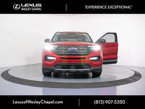 Used 2021 Ford Explorer XLT w/ Equipment Group 202A RWD image 42