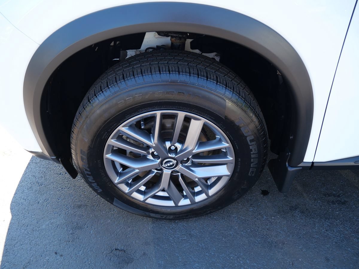 Used 2023 Nissan Rogue S AWD/4WD image 31