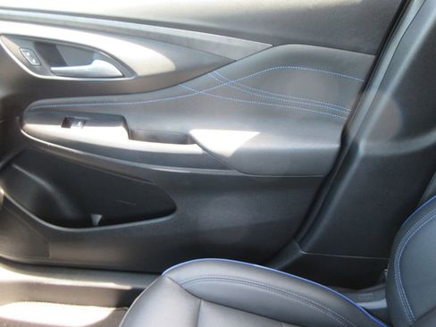 Certified 2024 Buick Envista Sport Touring w/ Convenience I Package FWD image 34