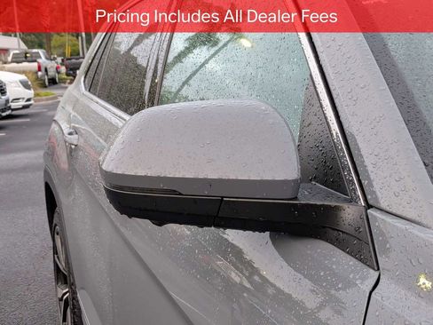 Used 2024 Volkswagen Atlas Cross Sport SEL Premium R-Line AWD/4WD image 12
