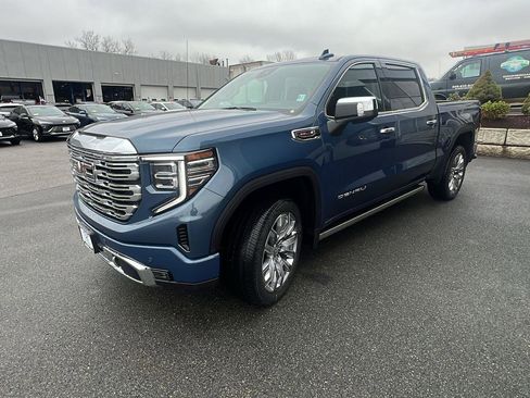 New 2026 GMC Sierra 1500 Denali w/ Denali Reserve Package AWD/4WD image 3