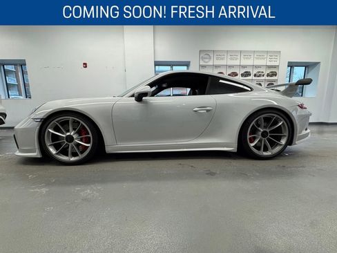 Used 2018 Porsche 911 GT3 image 2