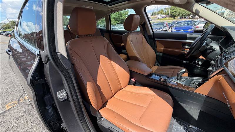 Used 2015 BMW 335i Gran Turismo xDrive AWD/4WD image 18