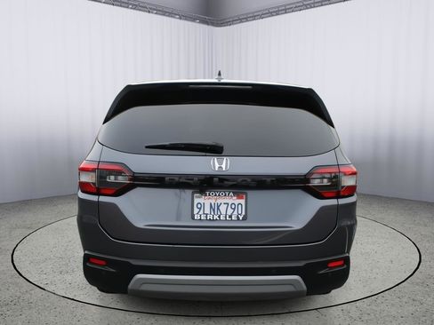 Used 2024 Honda Pilot EX-L image 7