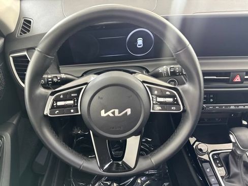 Certified 2024 Kia Seltos EX AWD/4WD image 25