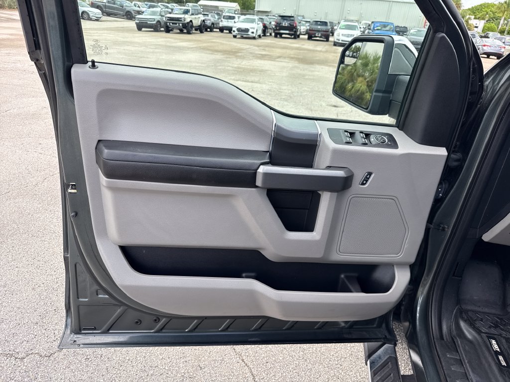 Certified 2018 Ford F150 XLT w/ Equipment Group 302A Luxury AWD/4WD image 9