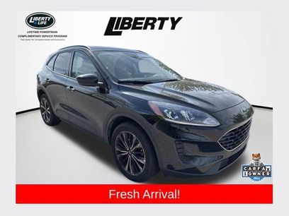 Used 2022 Ford Escape SE w/ SE Sport Appearance Package
