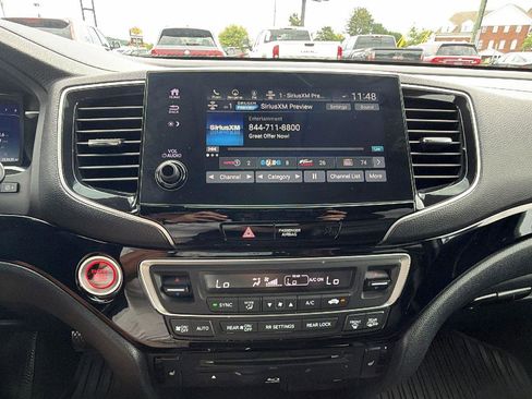 Used 2020 Honda Pilot Touring image 5