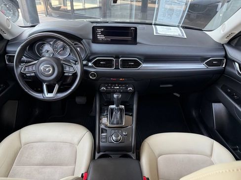 Used 2021 MAZDA CX-5 Touring FWD image 10