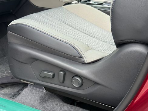 New 2026 Subaru Forester Premium AWD/4WD image 18