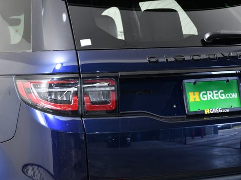 Used 2023 Land Rover Discovery Sport S image 35