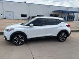 Used 2020 Nissan Kicks SV image 2