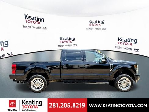 Used 2022 Ford F250 Lariat w/ Lariat Ultimate Package AWD/4WD image 5