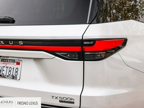 Certified 2026 Lexus TX 500h AWD image 7