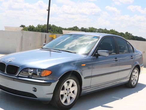 Used 2004 BMW 325xi Sedan AWD/4WD image 27