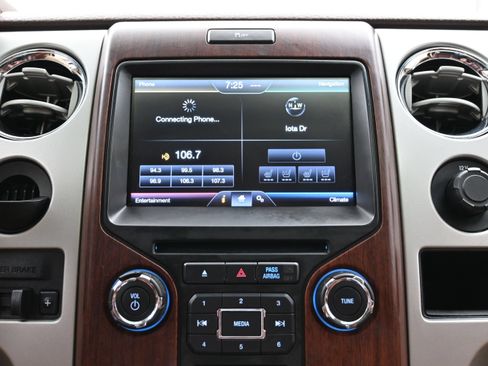 Used 2013 Ford F150 King Ranch w/ King Ranch Luxury Pkg RWD image 29