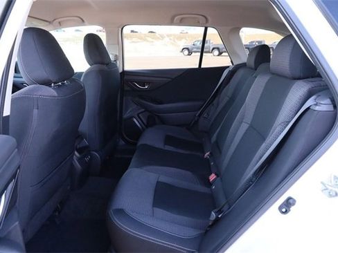 Used 2021 Subaru Outback Premium image 9