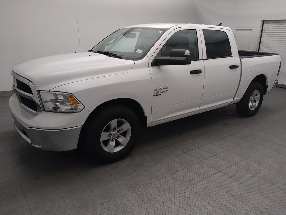 Used 2023 RAM 1500 Classic SLT w/ Trailer & Traction Group RWD image 2