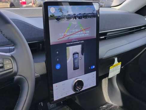 New 2025 Ford Mustang Mach-E Premium image 28