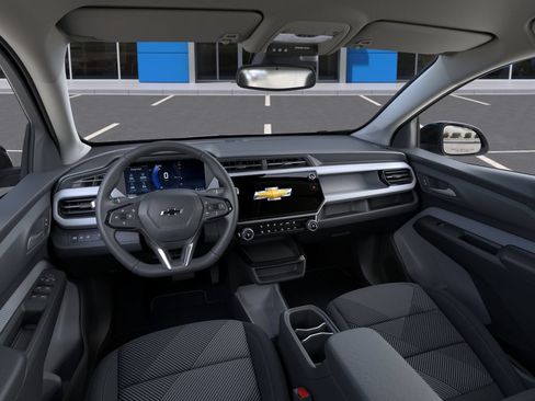 New 2027 Chevrolet Bolt LT w/ Comfort Package FWD image 15
