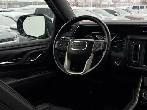 Used 2021 GMC Yukon Denali w/ Denali Ultimate Package image 30