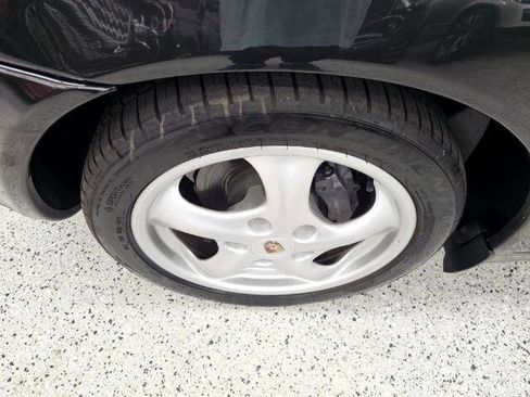 Used 2000 Porsche Boxster image 39