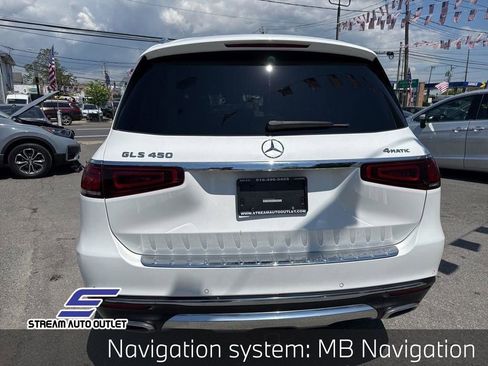 Used 2022 Mercedes-Benz GLS 450 4MATIC image 10