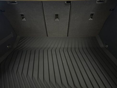 New 2027 Audi Q6 e-tron Premium Plus image 14