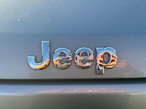 Used 2017 Jeep Patriot High Altitude image 24