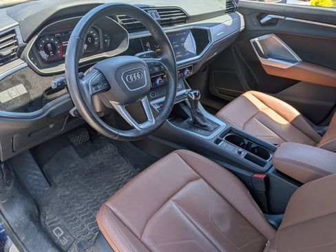 Used 2023 Audi Q3 2.0T Premium w/ Convenience Package AWD/4WD image 11